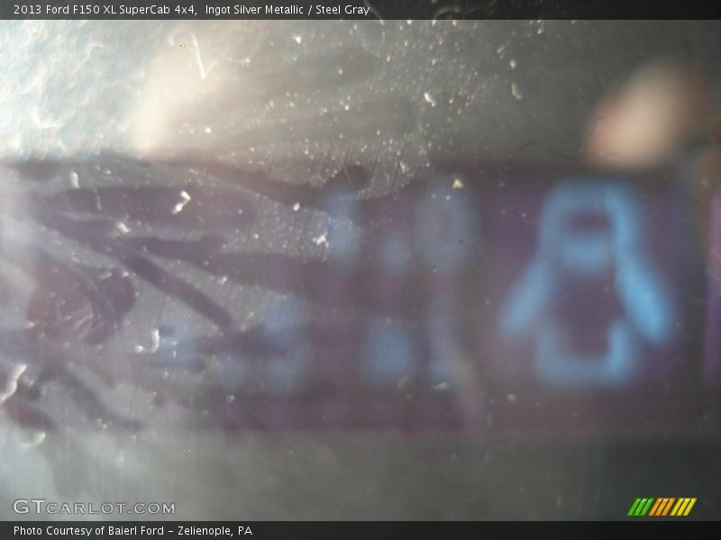 Ingot Silver Metallic / Steel Gray 2013 Ford F150 XL SuperCab 4x4