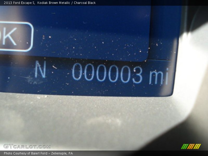 Kodiak Brown Metallic / Charcoal Black 2013 Ford Escape S