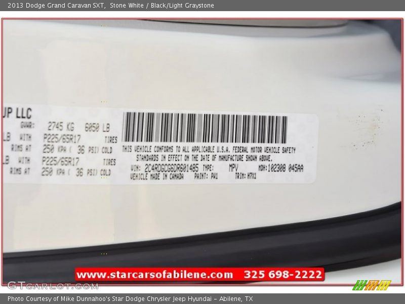 Stone White / Black/Light Graystone 2013 Dodge Grand Caravan SXT