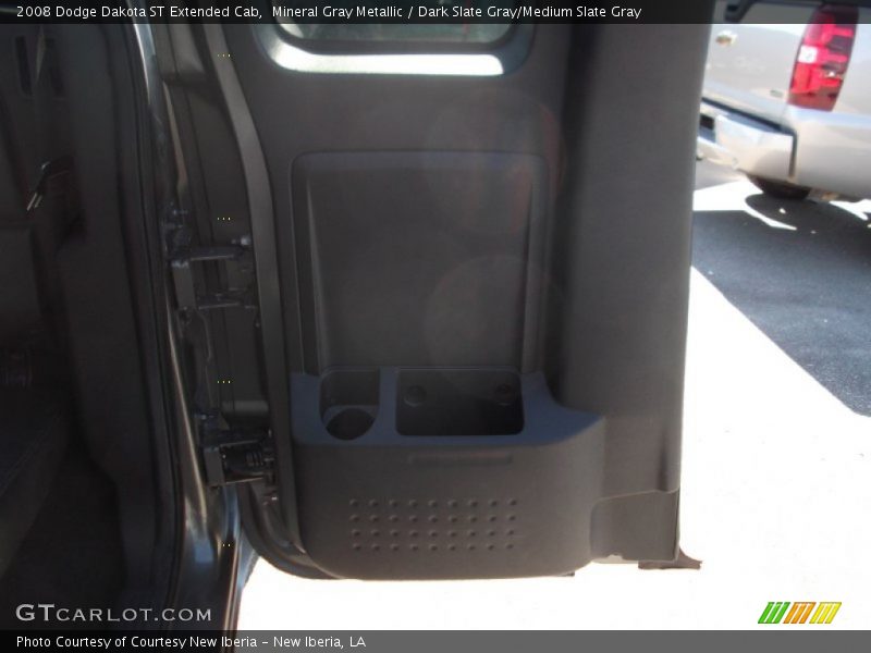 Mineral Gray Metallic / Dark Slate Gray/Medium Slate Gray 2008 Dodge Dakota ST Extended Cab