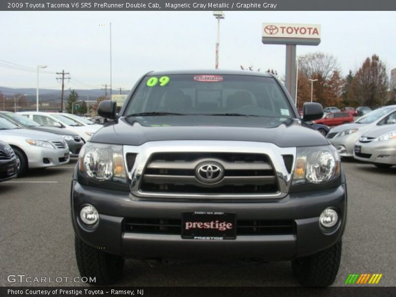 Magnetic Gray Metallic / Graphite Gray 2009 Toyota Tacoma V6 SR5 PreRunner Double Cab