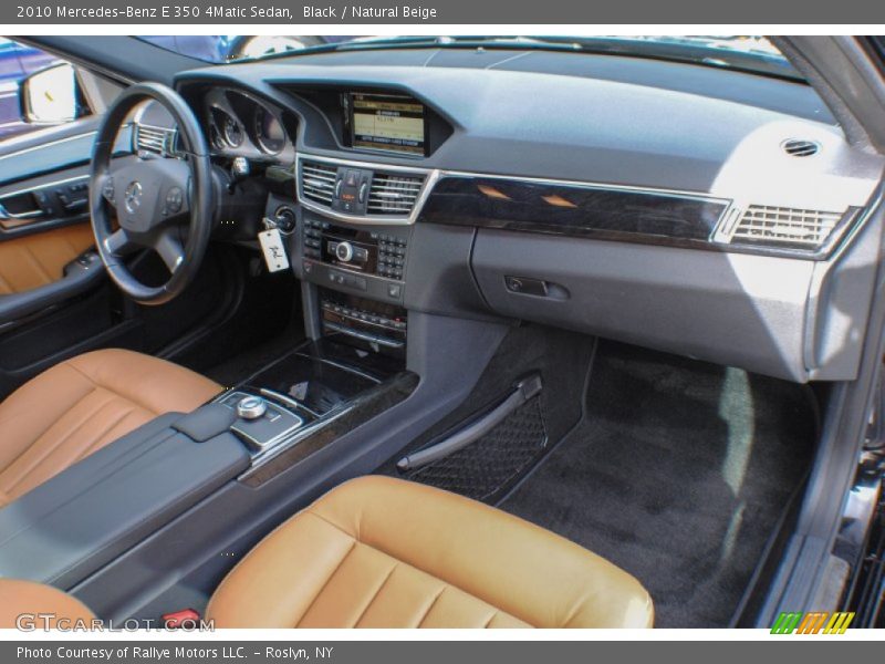 Dashboard of 2010 E 350 4Matic Sedan