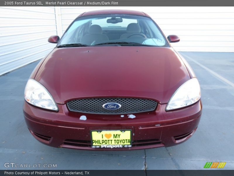 Merlot Pearl Clearcoat / Medium/Dark Flint 2005 Ford Taurus SEL