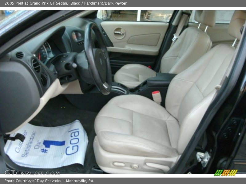 Black / Parchment/Dark Pewter 2005 Pontiac Grand Prix GT Sedan