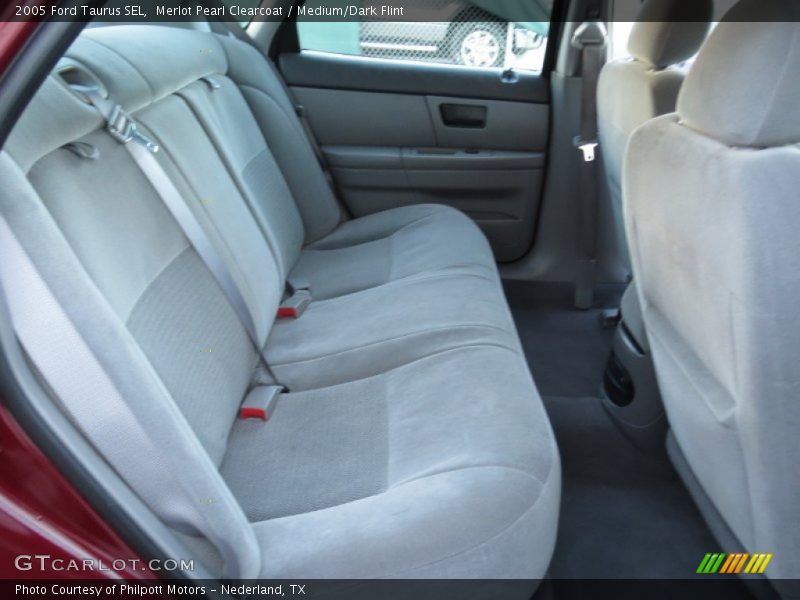 Merlot Pearl Clearcoat / Medium/Dark Flint 2005 Ford Taurus SEL