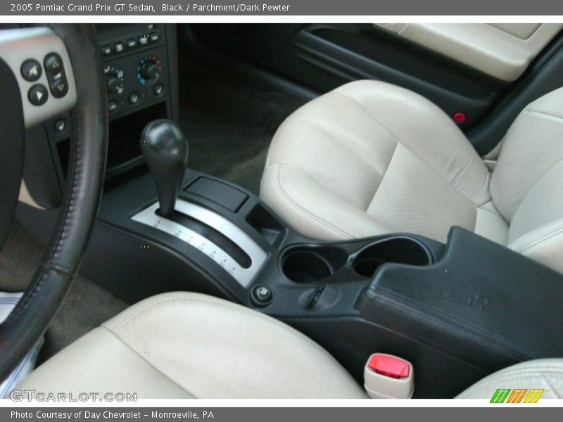 Black / Parchment/Dark Pewter 2005 Pontiac Grand Prix GT Sedan