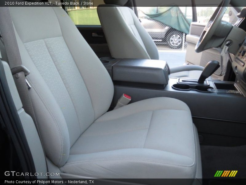 Tuxedo Black / Stone 2010 Ford Expedition XLT
