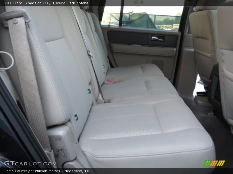 Tuxedo Black / Stone 2010 Ford Expedition XLT