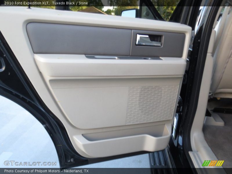 Tuxedo Black / Stone 2010 Ford Expedition XLT