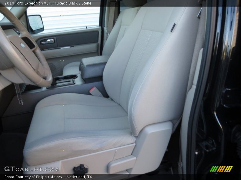 Tuxedo Black / Stone 2010 Ford Expedition XLT