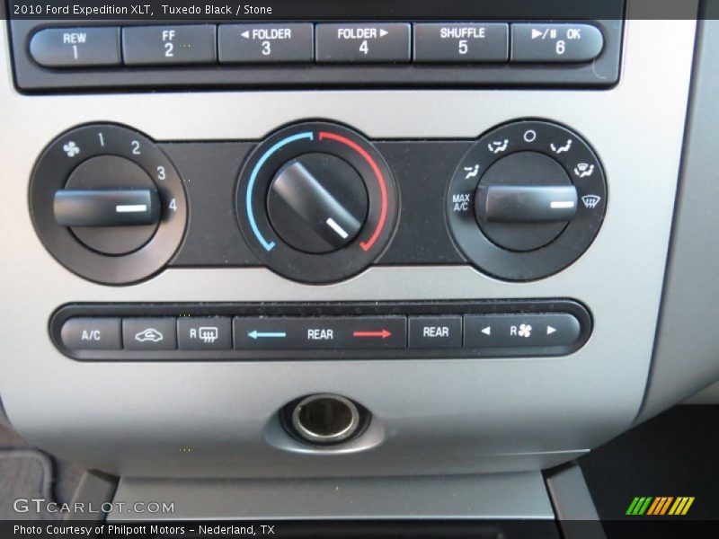 Tuxedo Black / Stone 2010 Ford Expedition XLT