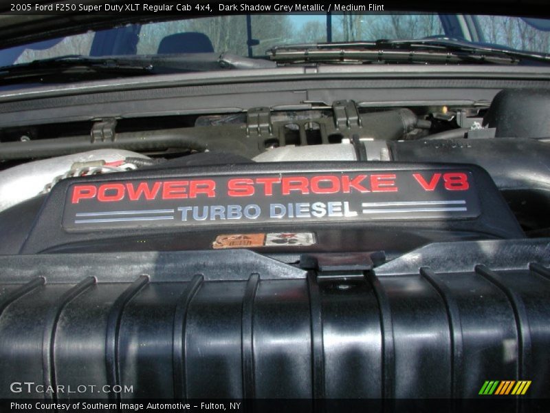 Dark Shadow Grey Metallic / Medium Flint 2005 Ford F250 Super Duty XLT Regular Cab 4x4