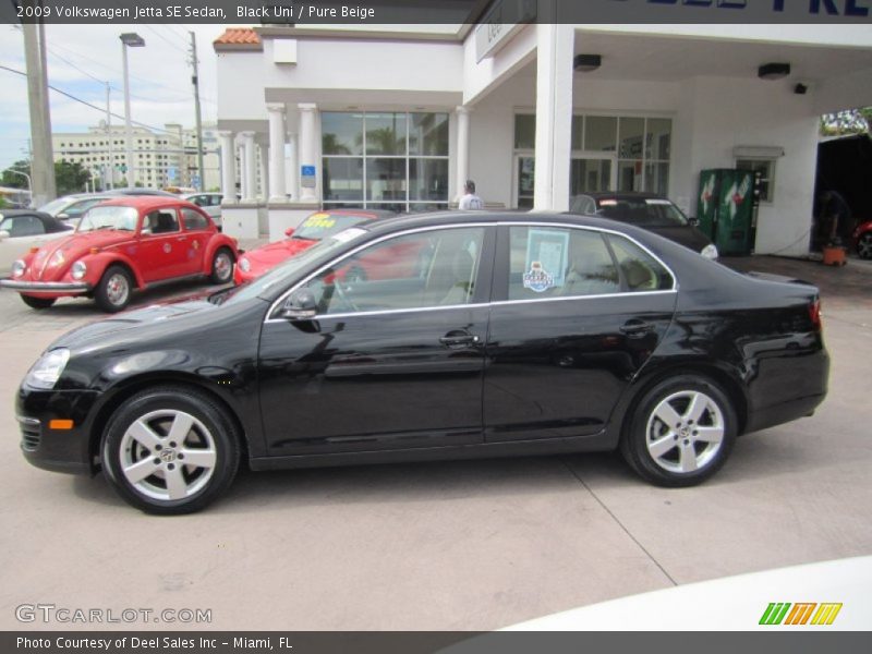 Black Uni / Pure Beige 2009 Volkswagen Jetta SE Sedan