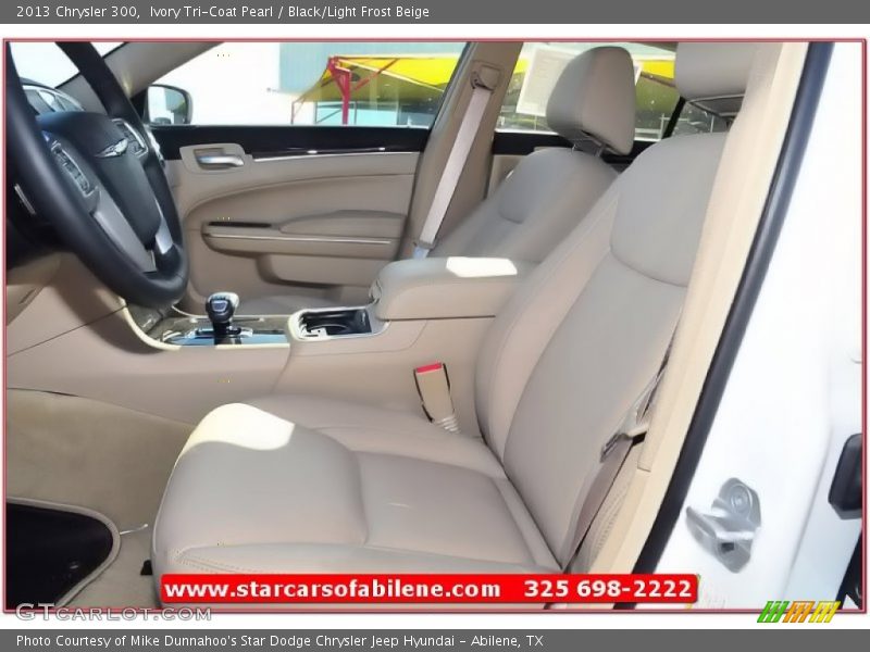 Ivory Tri-Coat Pearl / Black/Light Frost Beige 2013 Chrysler 300