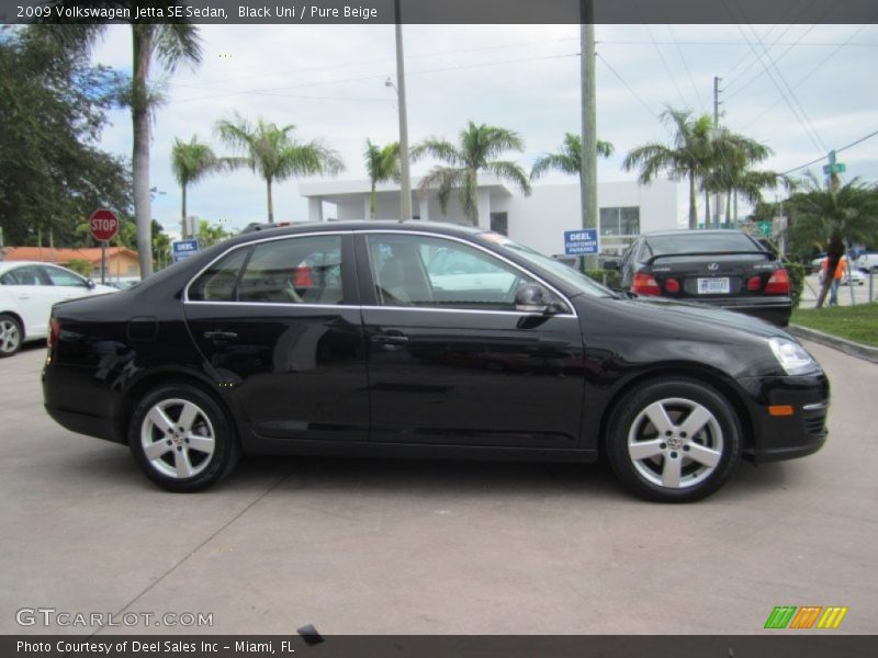 Black Uni / Pure Beige 2009 Volkswagen Jetta SE Sedan