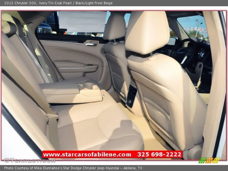 Ivory Tri-Coat Pearl / Black/Light Frost Beige 2013 Chrysler 300