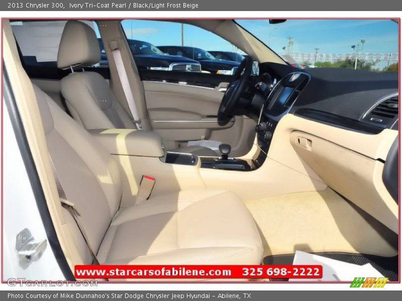 Ivory Tri-Coat Pearl / Black/Light Frost Beige 2013 Chrysler 300