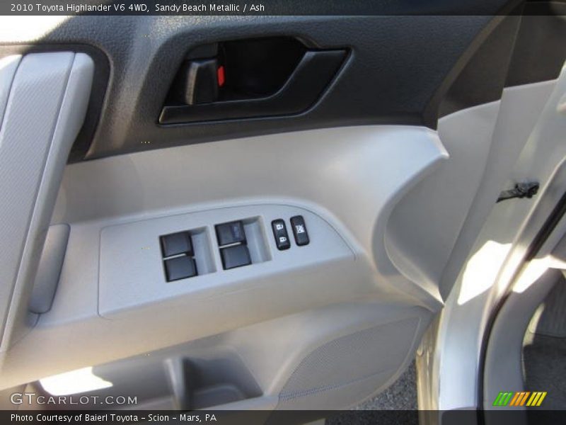 Sandy Beach Metallic / Ash 2010 Toyota Highlander V6 4WD