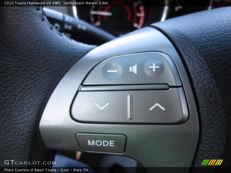 Sandy Beach Metallic / Ash 2010 Toyota Highlander V6 4WD
