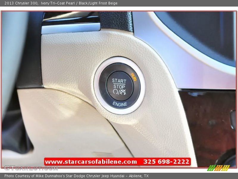 Ivory Tri-Coat Pearl / Black/Light Frost Beige 2013 Chrysler 300