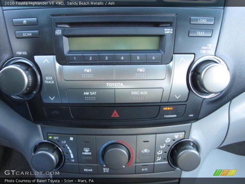 Sandy Beach Metallic / Ash 2010 Toyota Highlander V6 4WD
