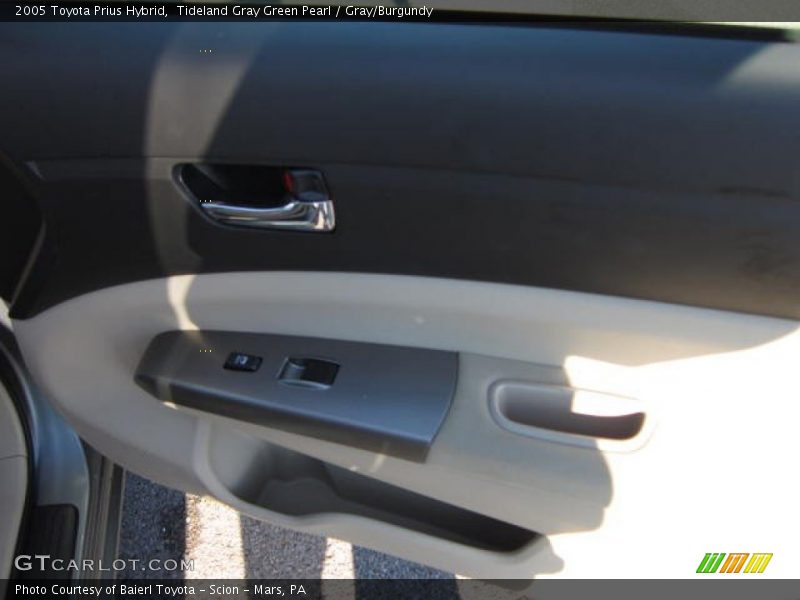 Tideland Gray Green Pearl / Gray/Burgundy 2005 Toyota Prius Hybrid
