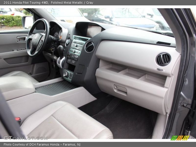 Polished Metal Metallic / Gray 2011 Honda Pilot Touring 4WD