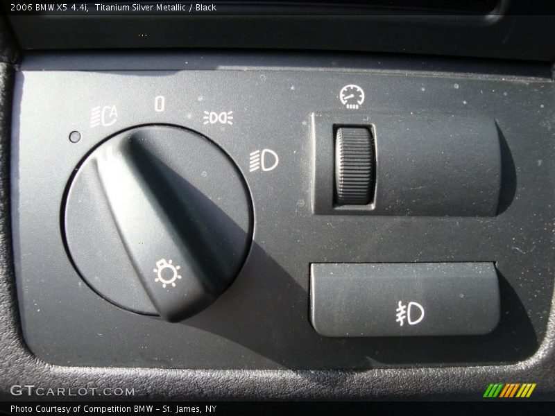 Titanium Silver Metallic / Black 2006 BMW X5 4.4i