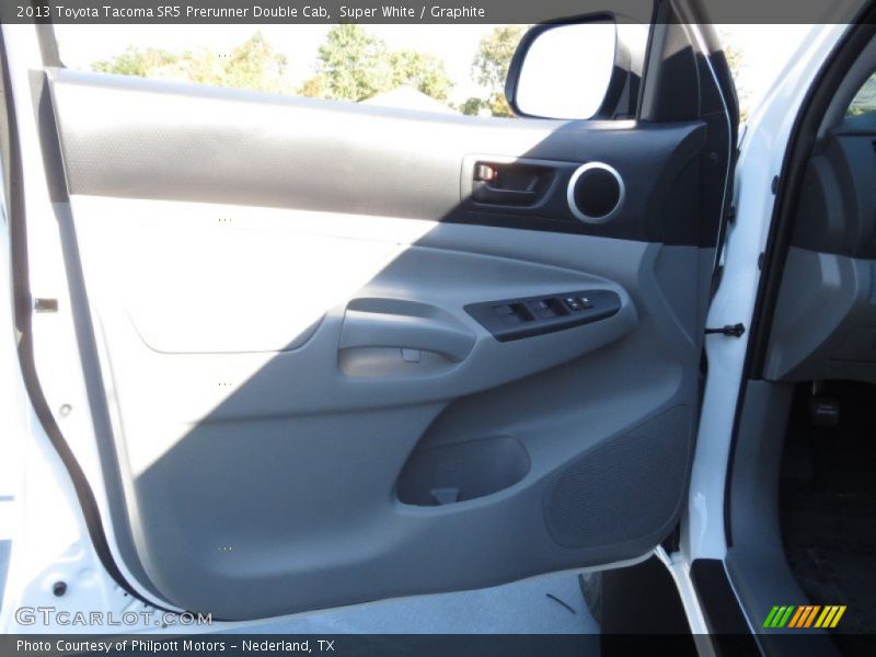 Super White / Graphite 2013 Toyota Tacoma SR5 Prerunner Double Cab