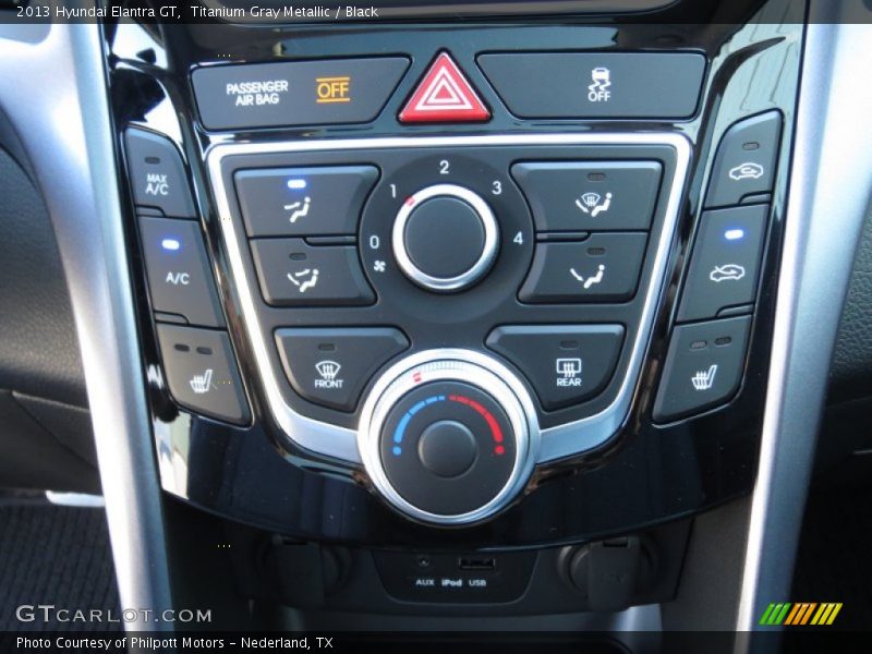 Controls of 2013 Elantra GT