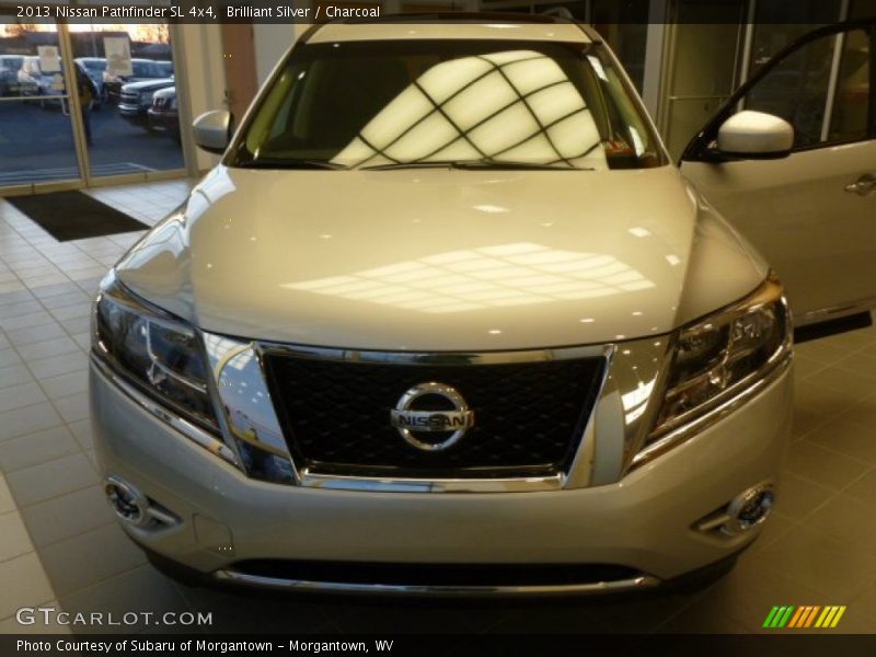 Brilliant Silver / Charcoal 2013 Nissan Pathfinder SL 4x4