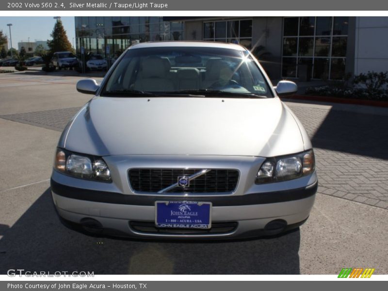 Silver Metallic / Taupe/Light Taupe 2002 Volvo S60 2.4