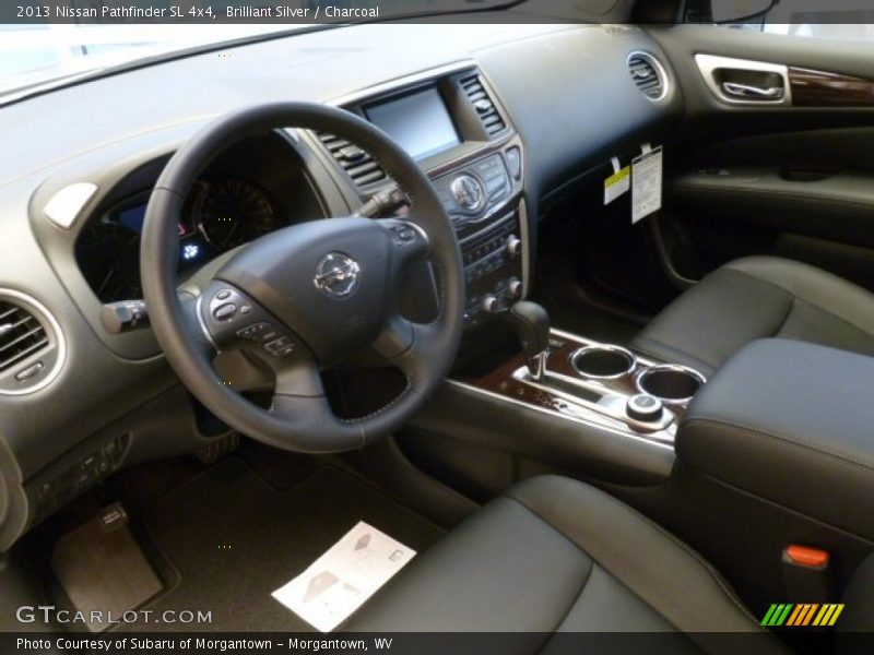  2013 Pathfinder SL 4x4 Charcoal Interior