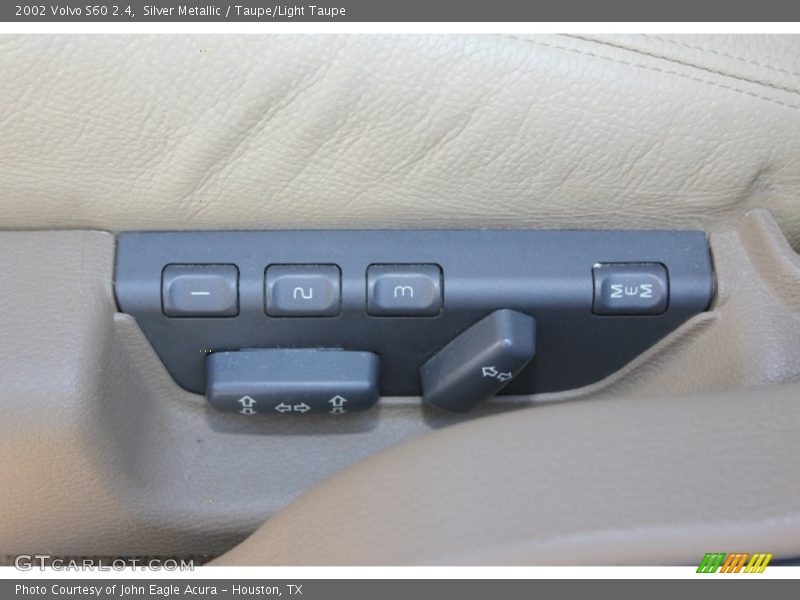Silver Metallic / Taupe/Light Taupe 2002 Volvo S60 2.4