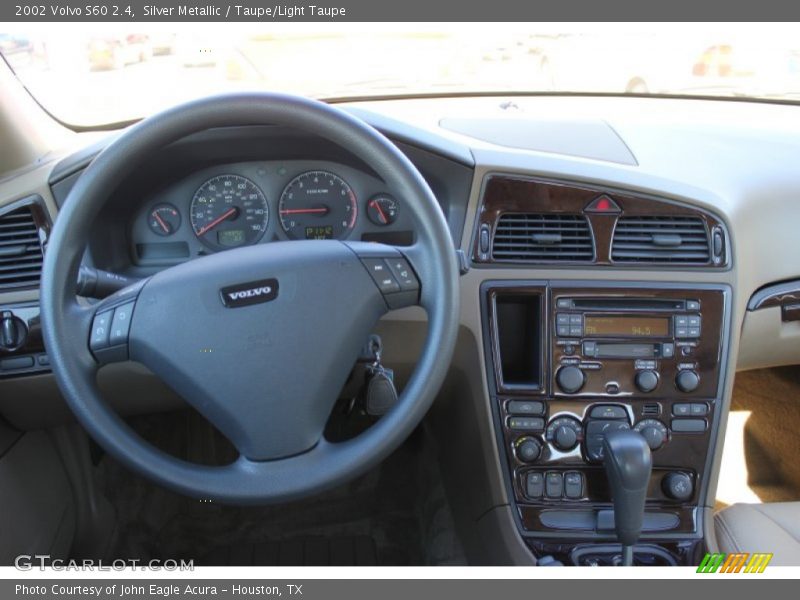 Silver Metallic / Taupe/Light Taupe 2002 Volvo S60 2.4