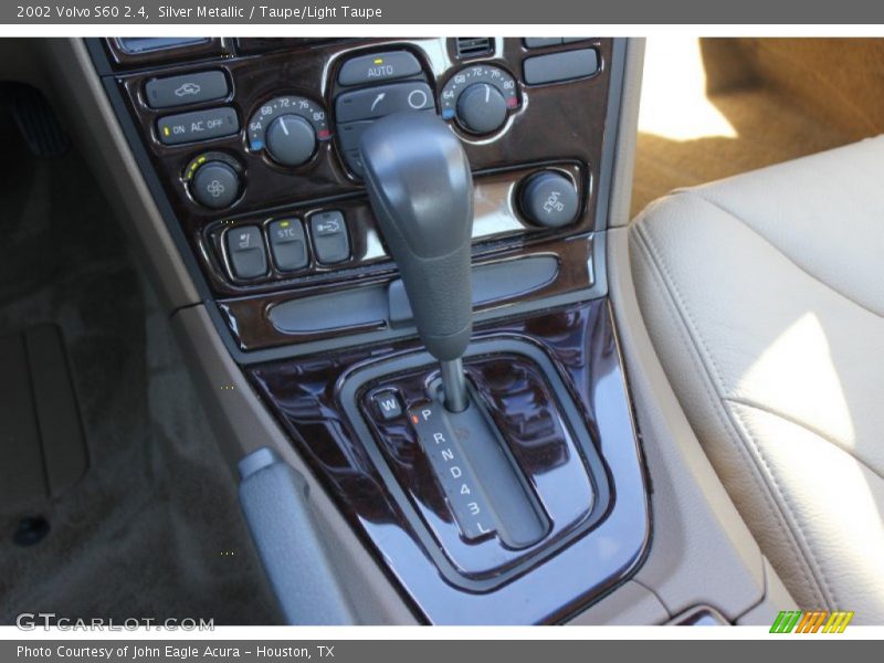 Silver Metallic / Taupe/Light Taupe 2002 Volvo S60 2.4
