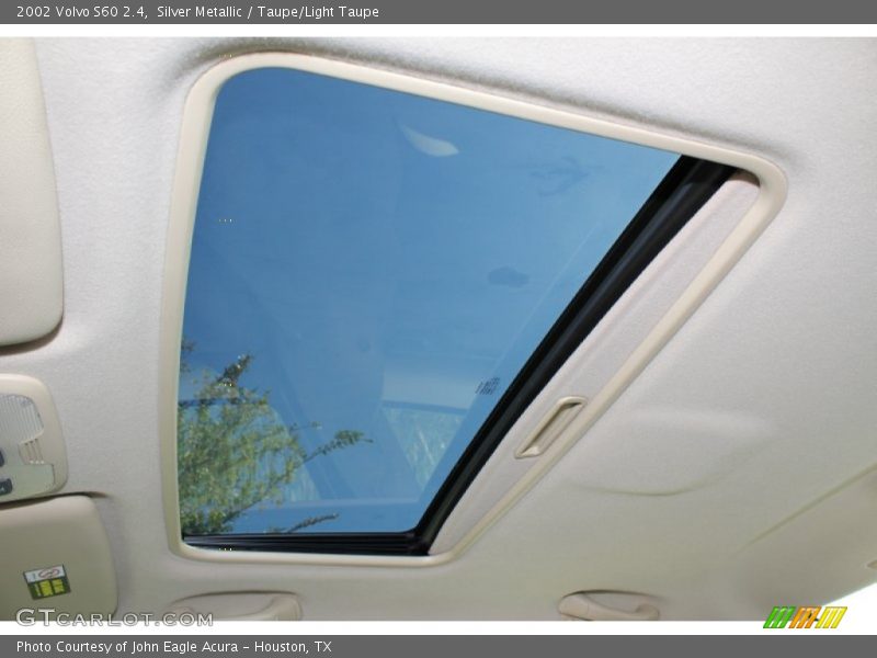 Silver Metallic / Taupe/Light Taupe 2002 Volvo S60 2.4