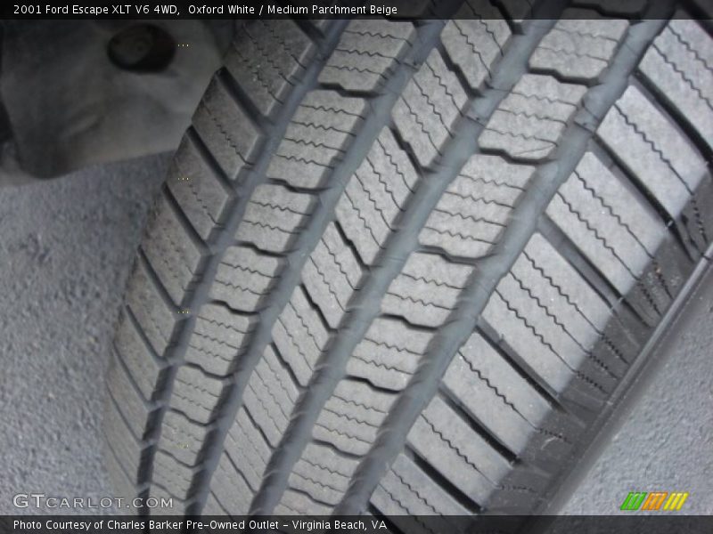 Oxford White / Medium Parchment Beige 2001 Ford Escape XLT V6 4WD