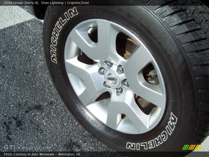 Silver Lightning / Graphite/Steel 2009 Nissan Xterra SE