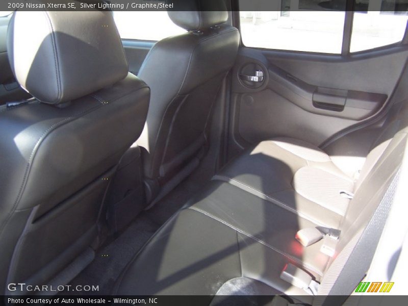 Silver Lightning / Graphite/Steel 2009 Nissan Xterra SE