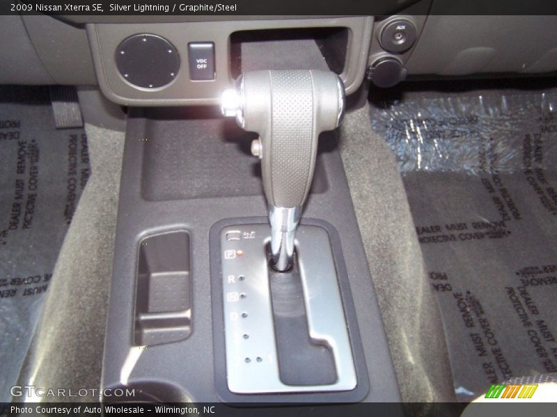 Silver Lightning / Graphite/Steel 2009 Nissan Xterra SE