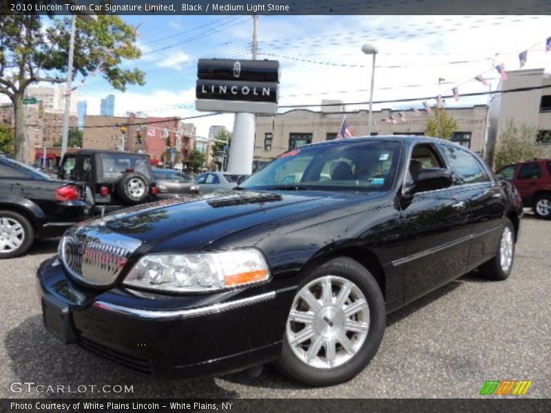 Black / Medium Light Stone 2010 Lincoln Town Car Signature Limited