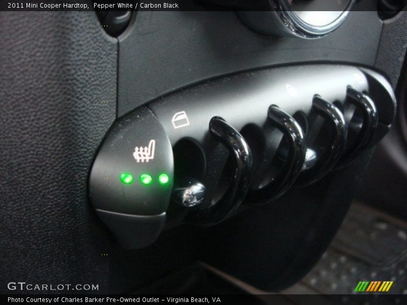 Pepper White / Carbon Black 2011 Mini Cooper Hardtop