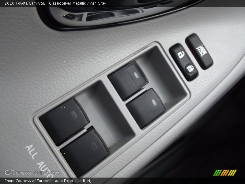 Classic Silver Metallic / Ash Gray 2010 Toyota Camry SE