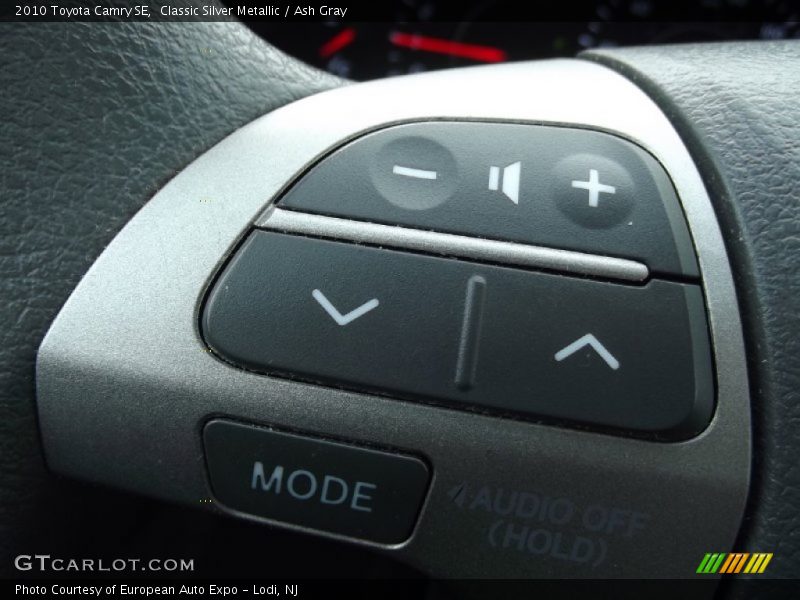 Classic Silver Metallic / Ash Gray 2010 Toyota Camry SE