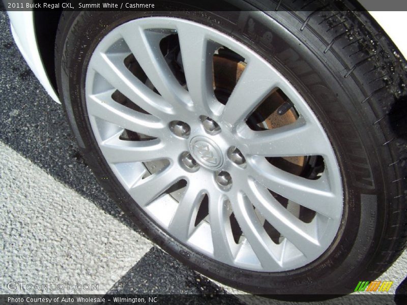 Summit White / Cashmere 2011 Buick Regal CXL