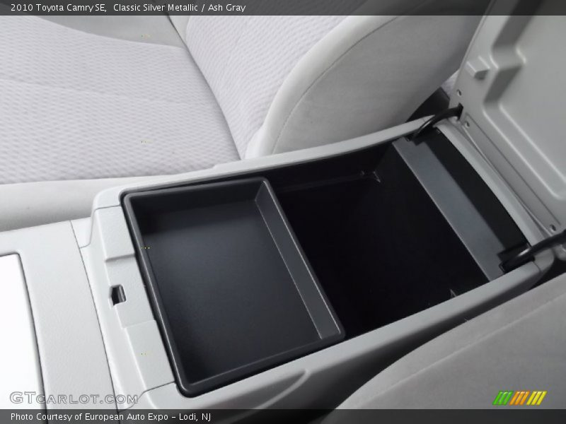 Classic Silver Metallic / Ash Gray 2010 Toyota Camry SE