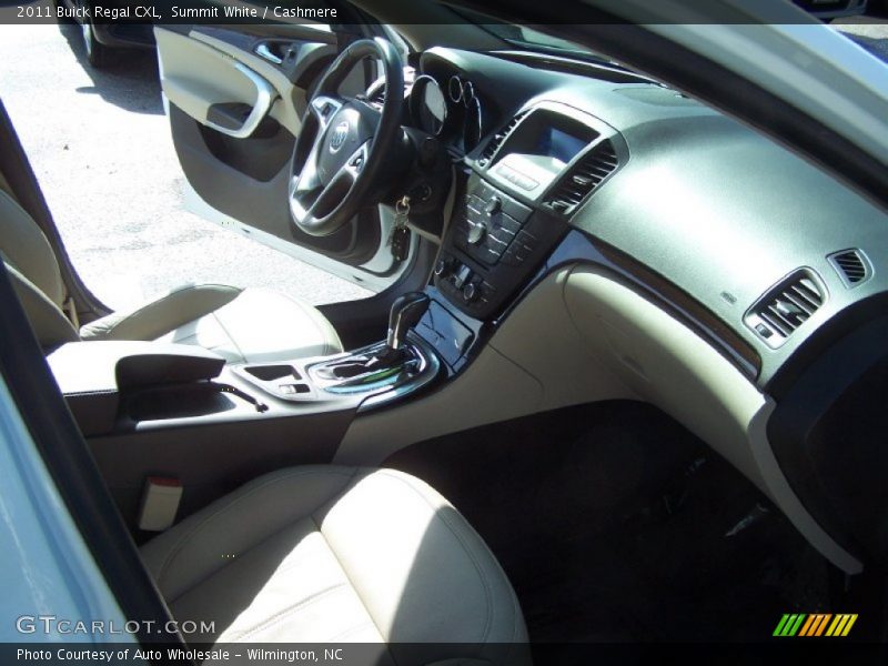 Summit White / Cashmere 2011 Buick Regal CXL