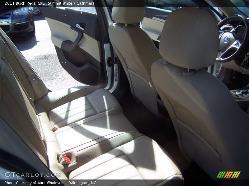 Summit White / Cashmere 2011 Buick Regal CXL