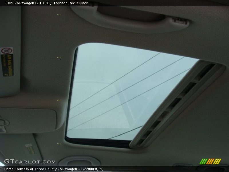 Tornado Red / Black 2005 Volkswagen GTI 1.8T